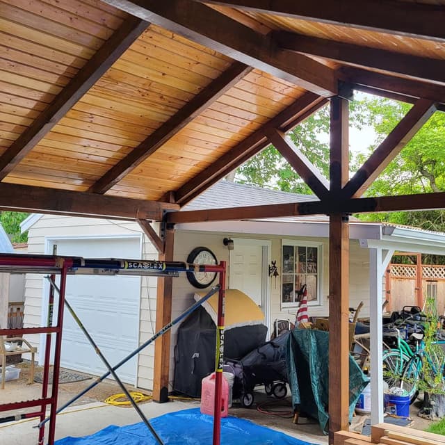 Patio shelter decorative supports