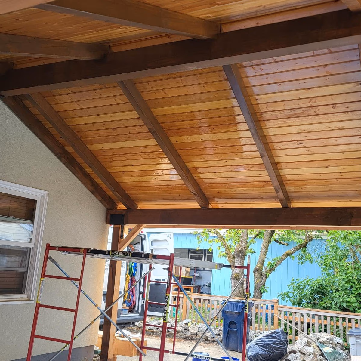 patio shelter ceiling rafters